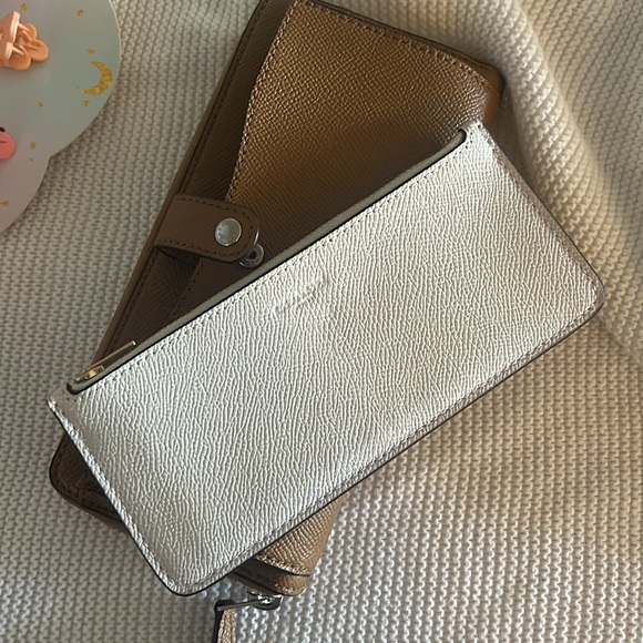 Multifunctional Coach Wallet - Picture 4 of 6